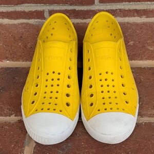 Native Jefferson Kids Shoes Yellow Slip-On Water Everyday Shoes - Size 1